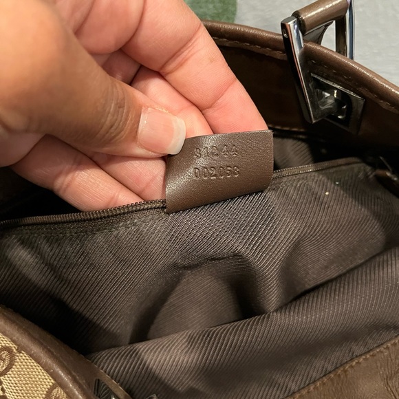 GUCCI CANVAS SIGNATURE MINI SHOPPER TOTE - Picture 3 of 12